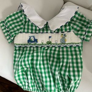 Smockingbird golf bubble